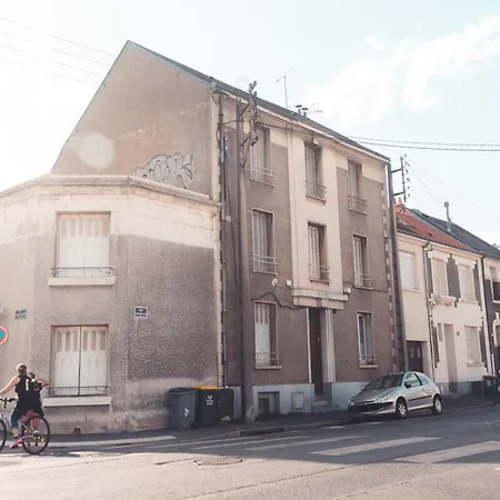 L'arbois - T2 Pour 4 Personnes * Tours